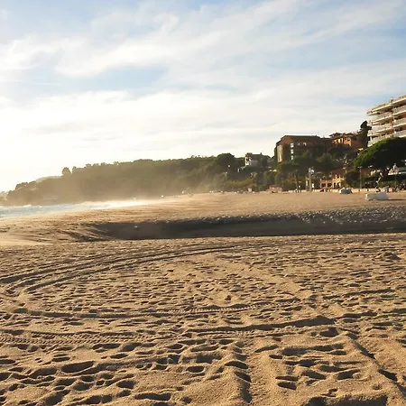 Homeholidaysrentals Lloret Ii *